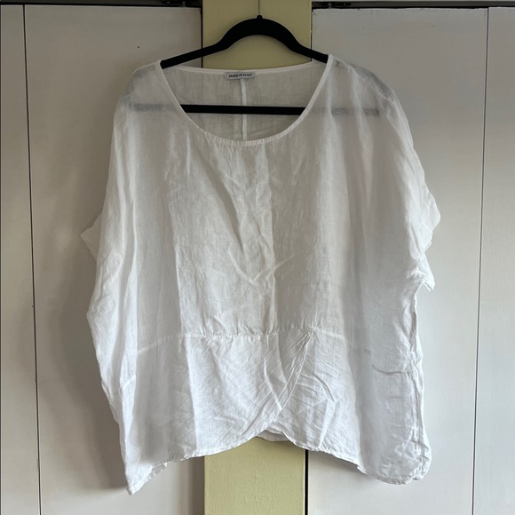 M Made In Italy Tops - Lightweight White Linen Scoop-Neck Tunic